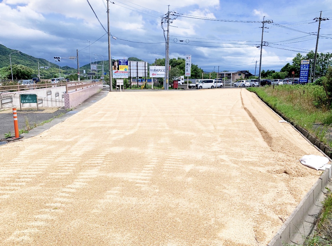 売土地 防府市台道 680万円 国道沿い コンビニとなり 建築条件なし First Living 住まいのトータルサポート 土地 家情報