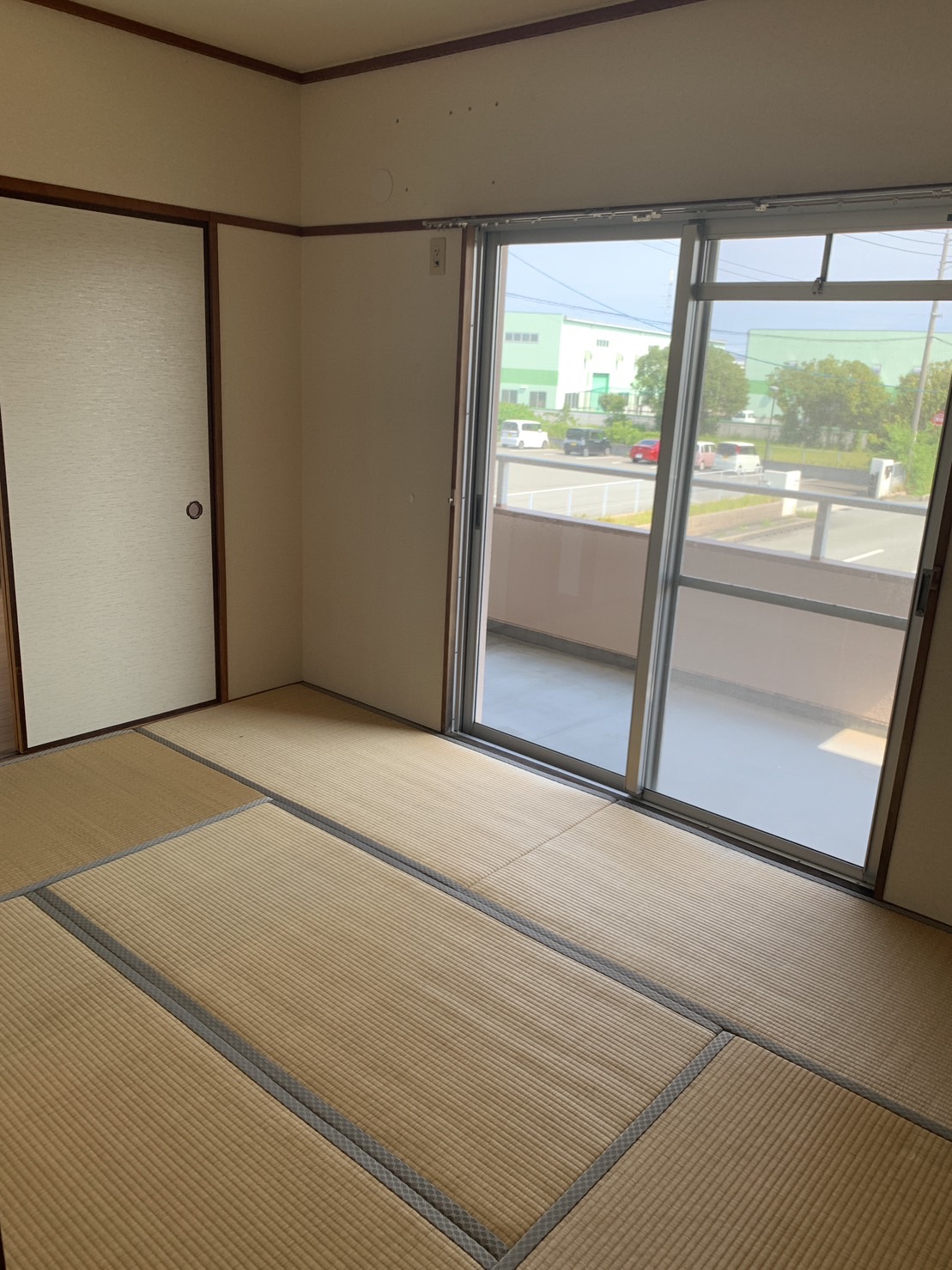 【物件番号1134】新田・華陽中校区の3LDK♬倉庫付き　カワショウハイツ