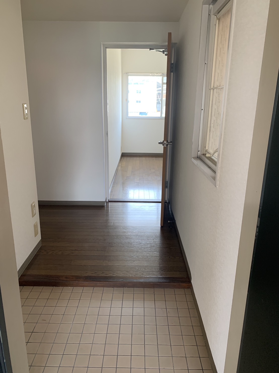 【物件番号1134】新田・華陽中校区の3LDK♬倉庫付き　カワショウハイツ