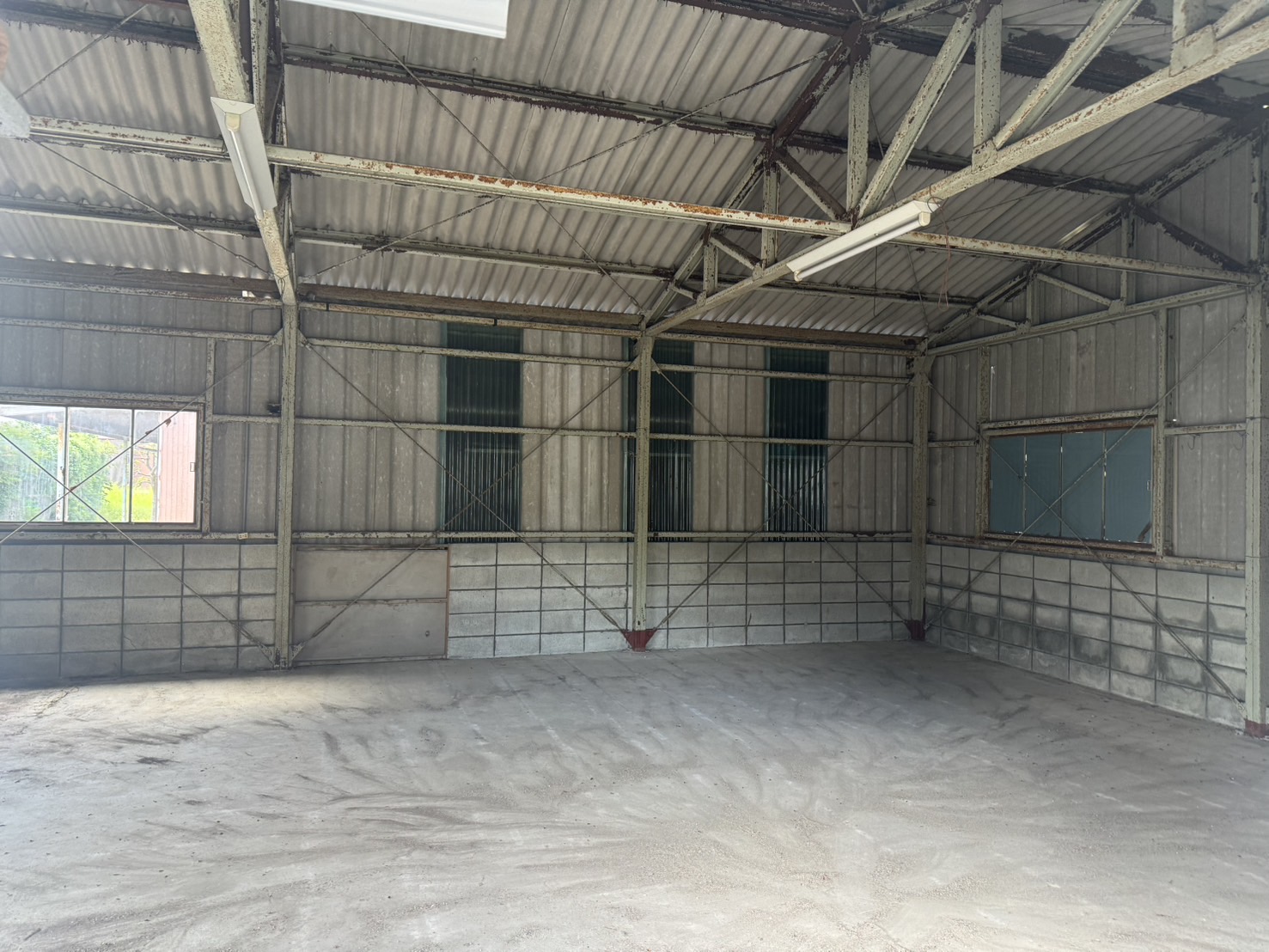 【物件番号1160】玉祖小学校・右田中学校校区の倉庫付き♪現況渡し