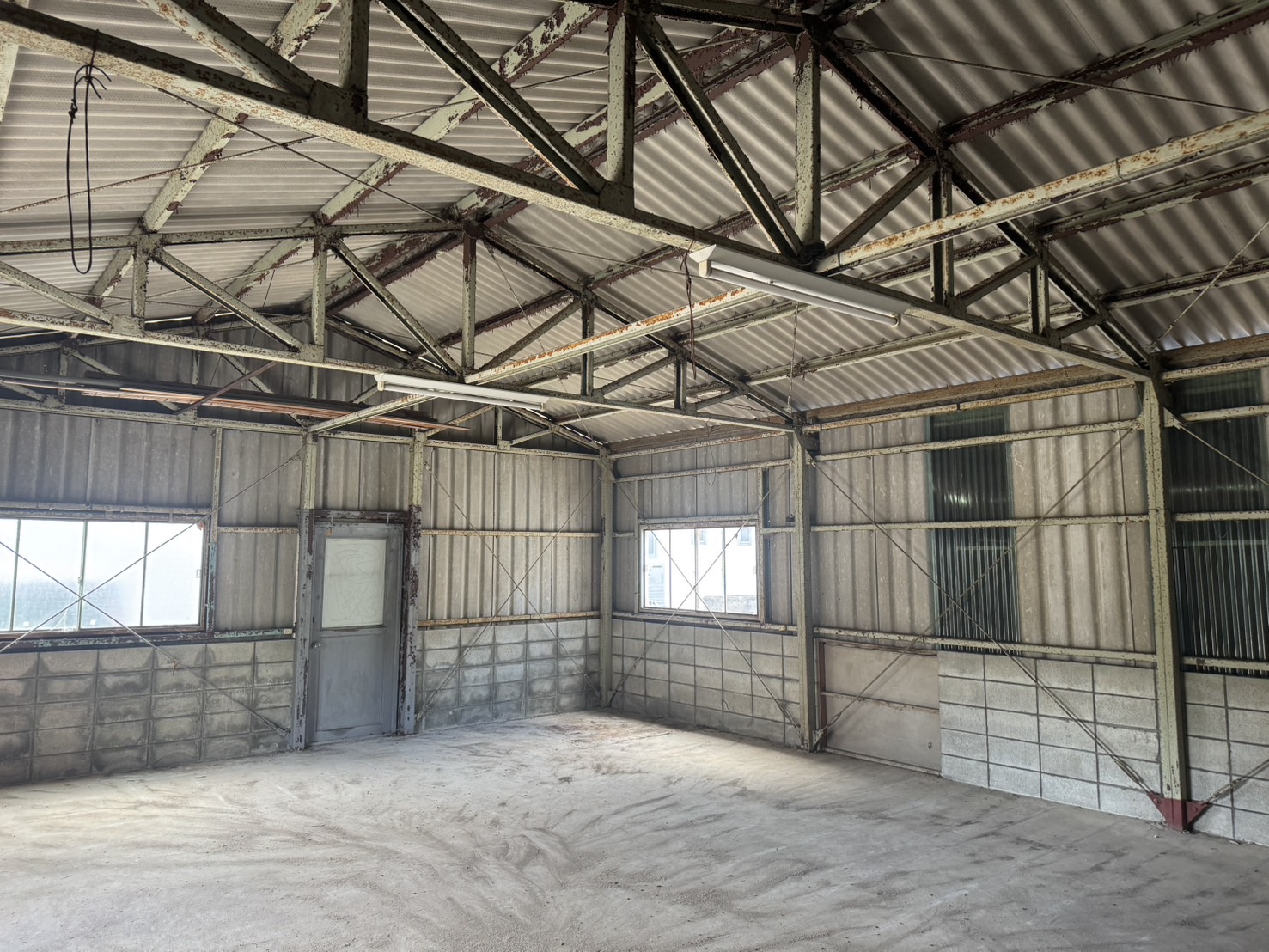 【物件番号1160】玉祖小学校・右田中学校校区の倉庫付き♪現況渡し