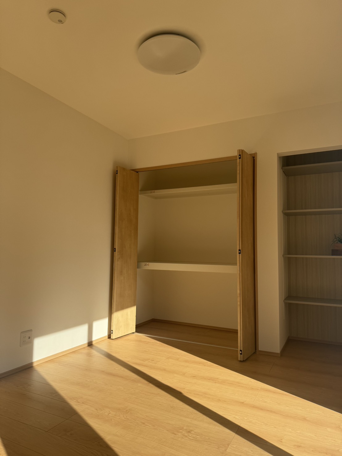 【物件番号1299】山口市小郡新町　4LDK新築建売