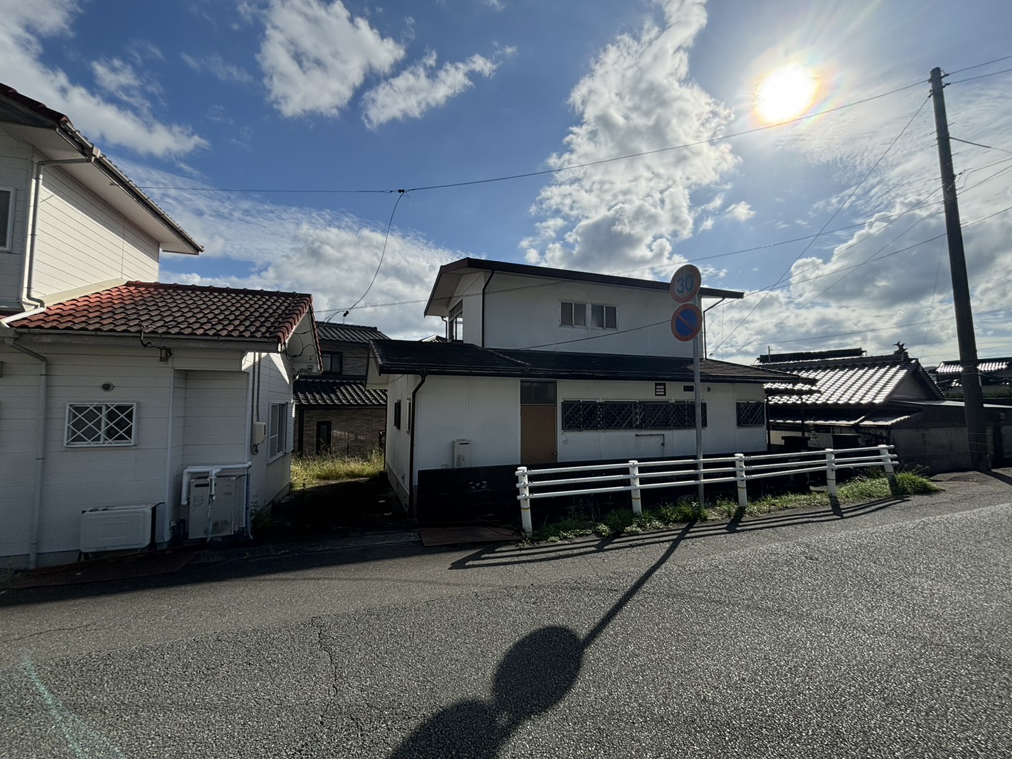 【物件番号1268】山口市荻町　湯田小校区の売土地　既存建物２戸あり。現状有姿渡し